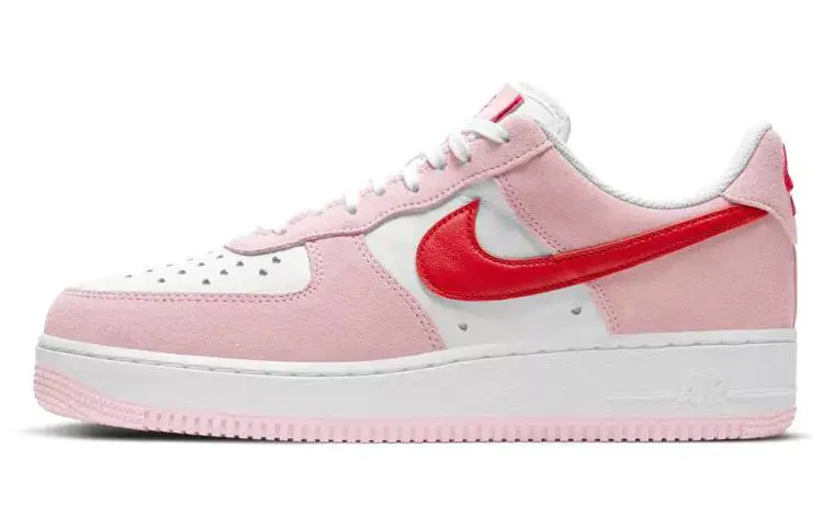 耐克 Nike Air Force 1 ’07 QS “Valentine’s Day” 空军一号 粉红 情人节 男女同款 DD3384-600