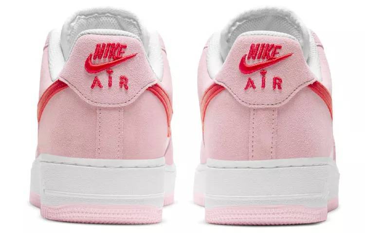 耐克 Nike Air Force 1 ’07 QS “Valentine’s Day” 空军一号 粉红 情人节 男女同款 DD3384-600