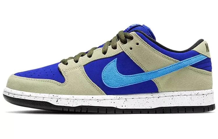 Sean Cliver x Nike SB Dunk Low Pro QS “Holiday Special” 白蓝金 蓝色情人节 冰雪奇缘 DC9936-100