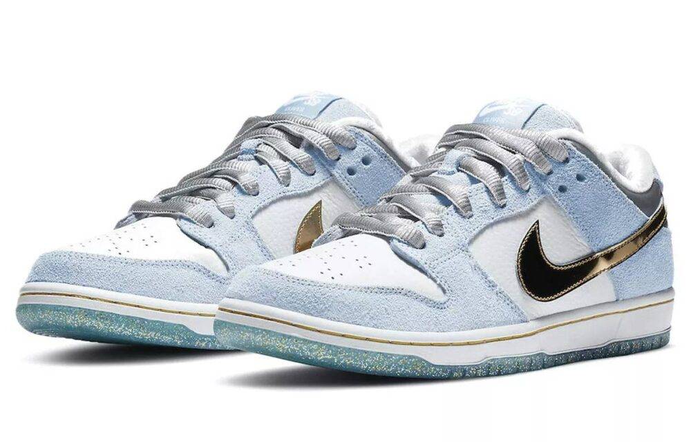 Sean Cliver x Nike SB Dunk Low Pro QS “Holiday Special” 白蓝金 蓝色情人节 冰雪奇缘 DC9936-100