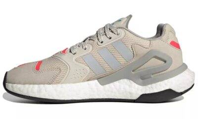 20210608042545210 400x240 - 阿迪达斯 adidas originals Day Jogger 灰粉 FW4826