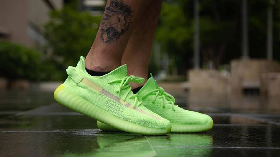 阿迪达斯 adidas Yeezy Boost 350 V2 Glow 深绿色 EG5293