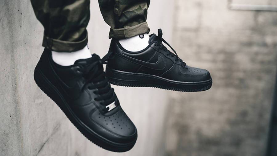 空军一号, Nike Air Force 1, Air Force 1 - 耐克 Nike Air Force 1 07 Triple Black 空军一号 经典款 全黑 315122-001