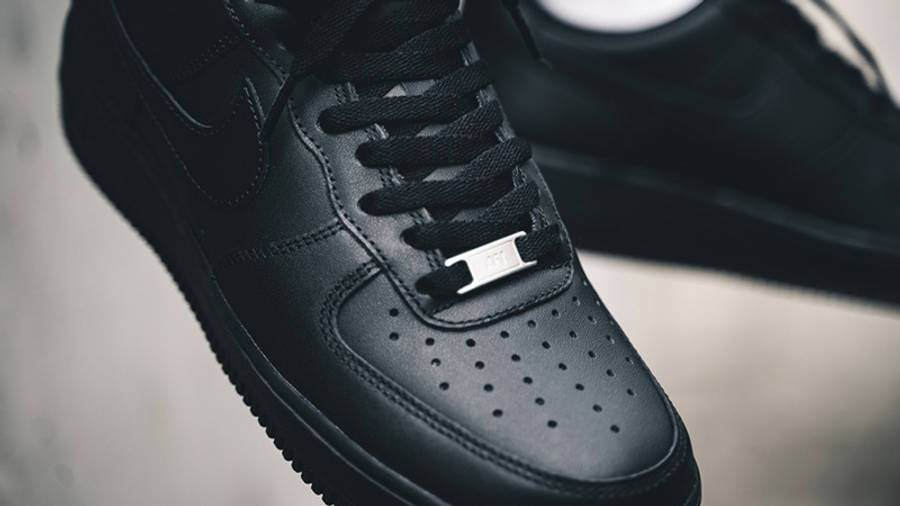 空军一号, Nike Air Force 1, Air Force 1 - 耐克 Nike Air Force 1 07 Triple Black 空军一号 经典款 全黑 315122-001