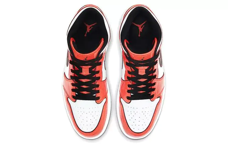 乔丹 Air Jordan 1 Mid Turf Orange AJ1 二次元 小扣碎 黑白橙 DD6834-802