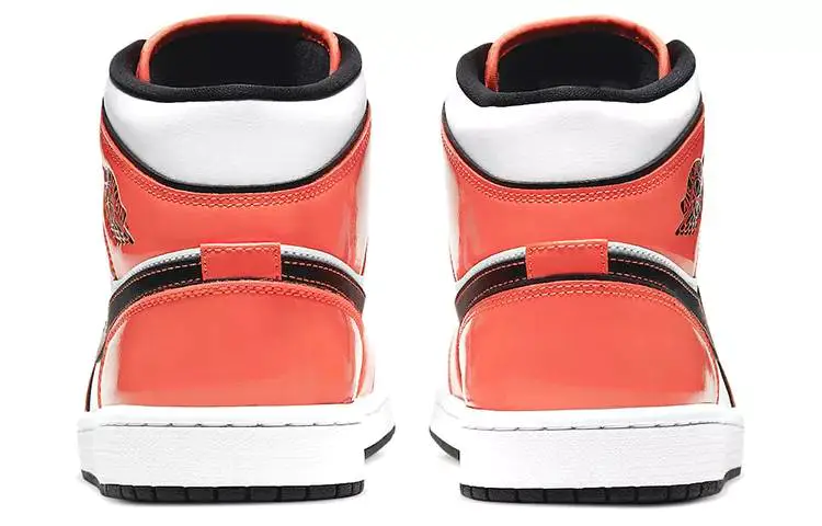 乔丹 Air Jordan 1 Mid Turf Orange AJ1 二次元 小扣碎 黑白橙 DD6834-802