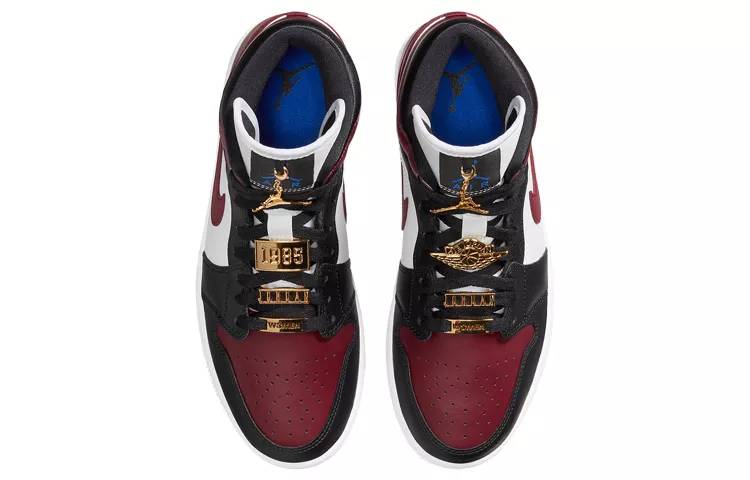 乔丹 Air Jordan 1 Mid “Maroon” 酒红脚趾 金属飞翼  AJ1 中帮 CZ4385-016