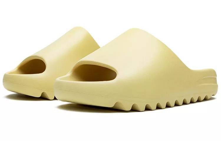 阿迪达斯 adidas originals Yeezy Slide “Sand” 沙色 拖鞋 男女同款 FW6344