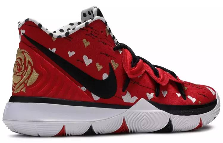 耐克 Nike x Sneakerroom Kyrie 5 “i Love You Mom” 红色 爱心 实战篮球鞋 CU0677-600