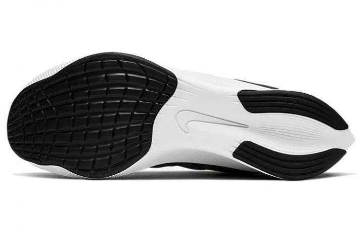 耐克 Nike Zoom Fly 3 黑白 AT8240-007