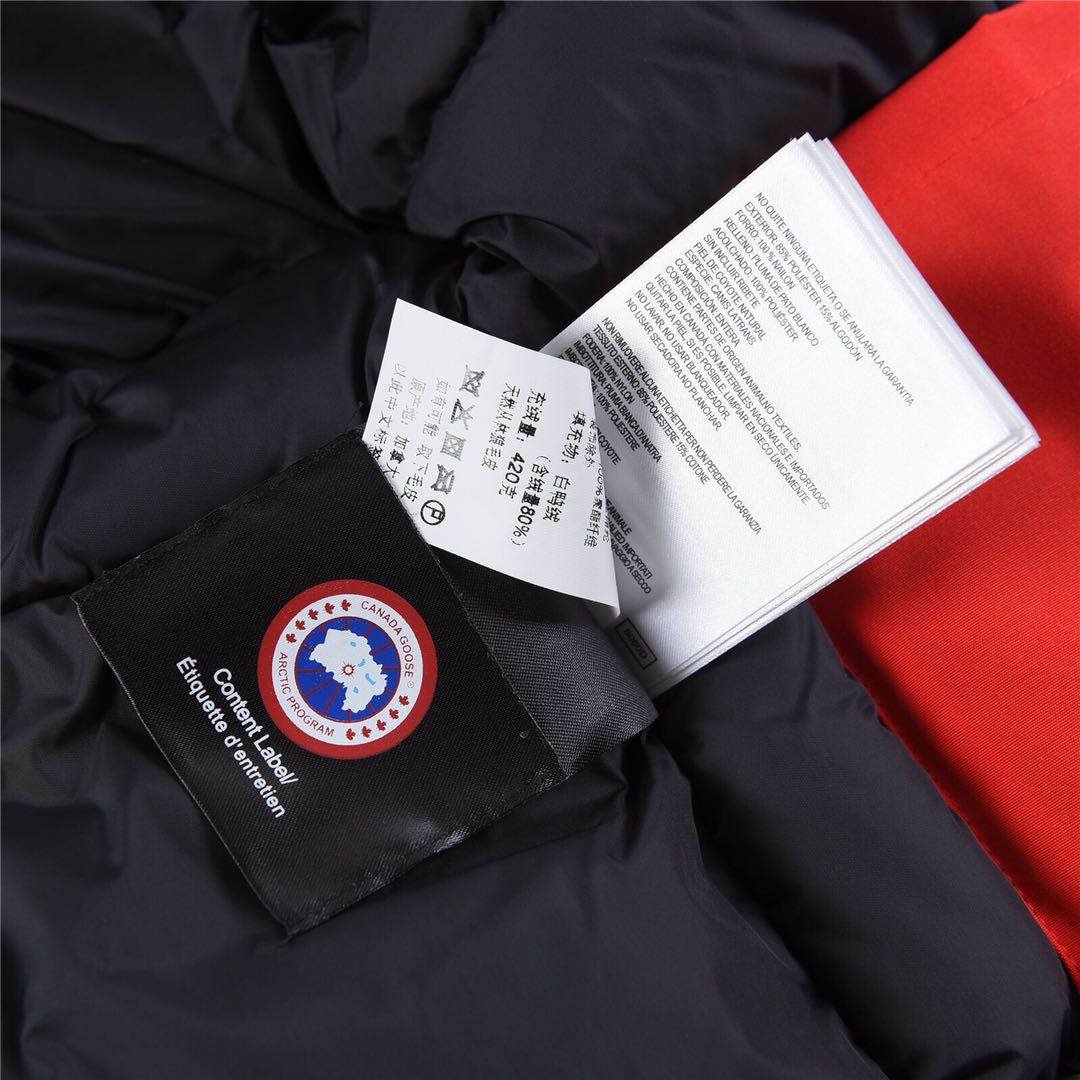 - canada goose 加拿大鹅  08远征款 中长款羽绒服 大红色