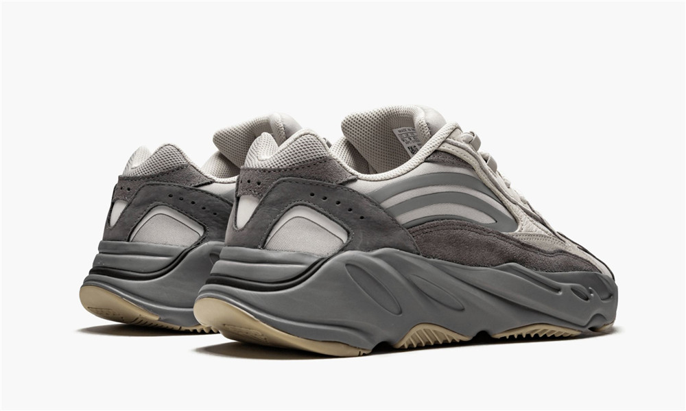 阿迪达斯 Adidas Yeezy Boost 700 V2 “Tephra” FU7914