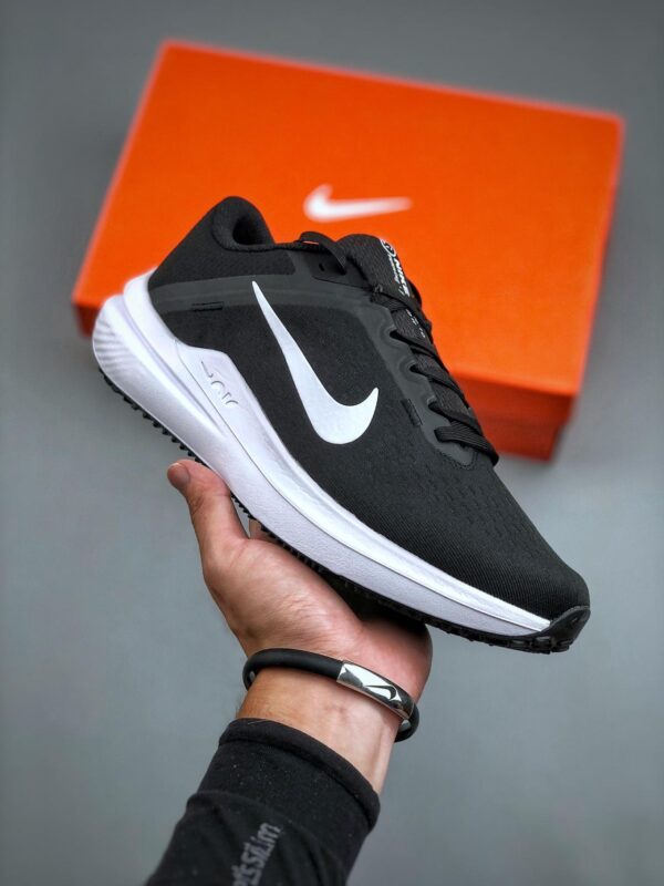 跑鞋, 跑步鞋, Nike Air Zoom Winfo 10, DV4023 003 - 耐克 Nike Air Zoom Winfo 10 减震防滑 低帮 跑步鞋女款 黑白 DV4023 003