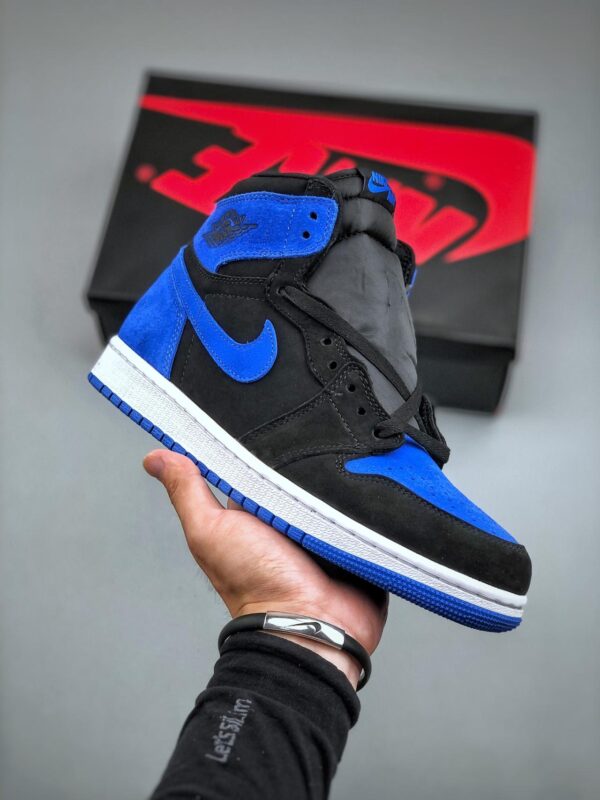 篮球鞋, 皇家蓝, 球鞋, Jordan Air Jordan 1High OG“Roval Suede", Jordan Air Jordan 1, DZ5485-042, Air Jordan 1 - 乔丹 Jordan Air Jordan 1High OG“Roval Suede" 潮流翻毛皮 减震防滑耐磨 高帮 复古篮球鞋 皇家蓝 DZ5485-042