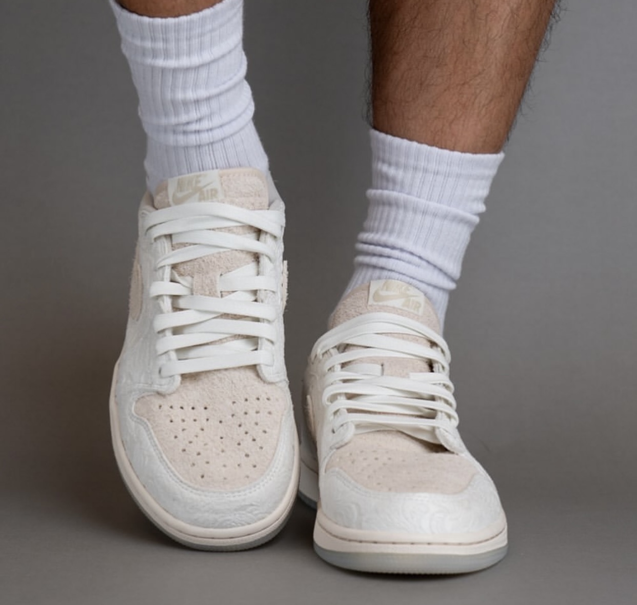 迈克尔·乔丹, Chris Paul, Air Jordan 1 Low, Air Jordan 1 - Chris Paul与Air Jordan 1 Low OG &#8220;Give Them Flowers&#8221;将于10月24日发布