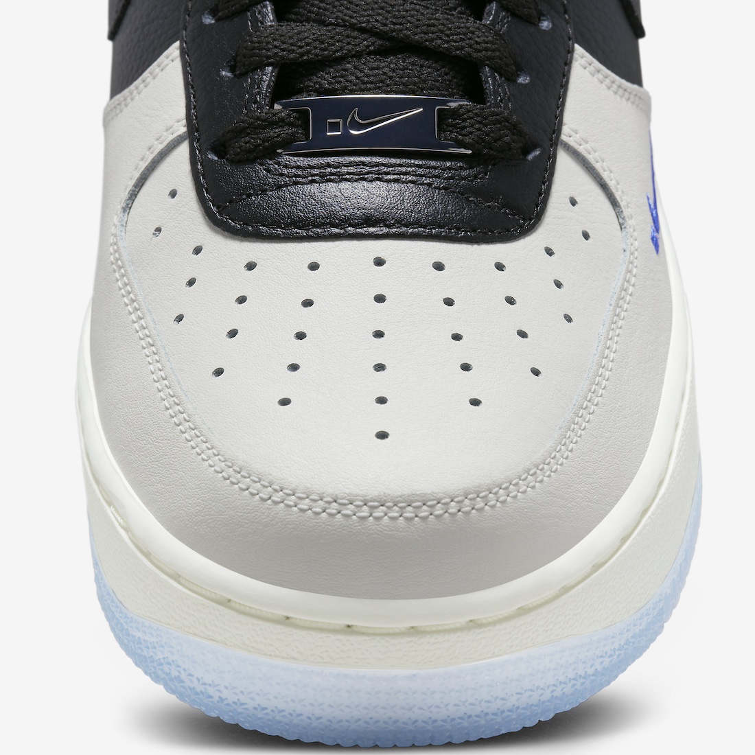 运动鞋, Nike Air Force 1 Low, Nike Air Force 1, Air Force 1 Low, Air Force 1 - Nike推出"Swoosh Air Force 1 Low "Tinaj"于10月20日发售