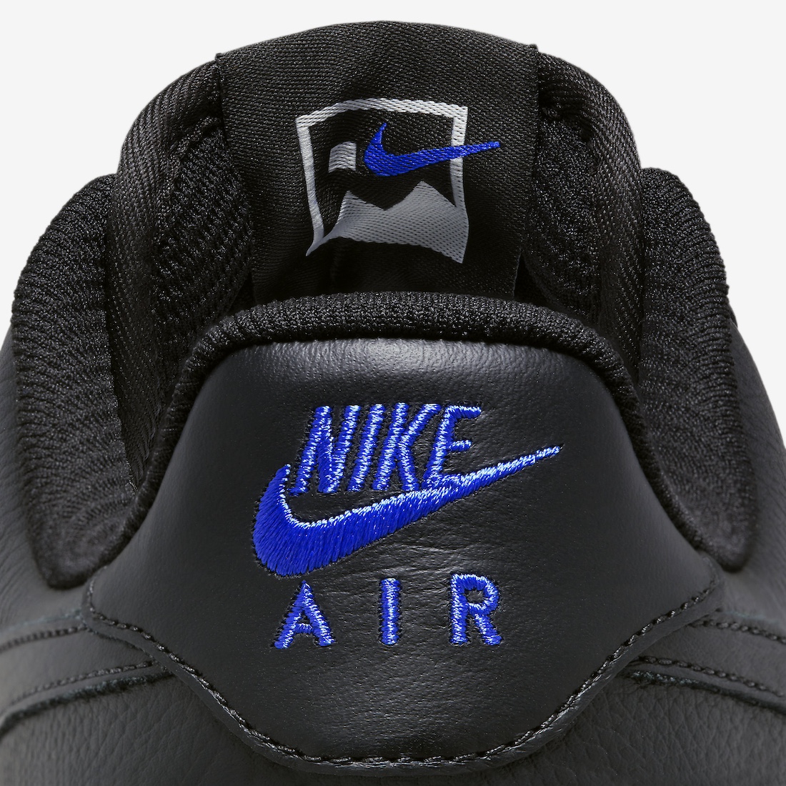 运动鞋, Nike Air Force 1 Low, Nike Air Force 1, Air Force 1 Low, Air Force 1 - Nike推出"Swoosh Air Force 1 Low "Tinaj"于10月20日发售