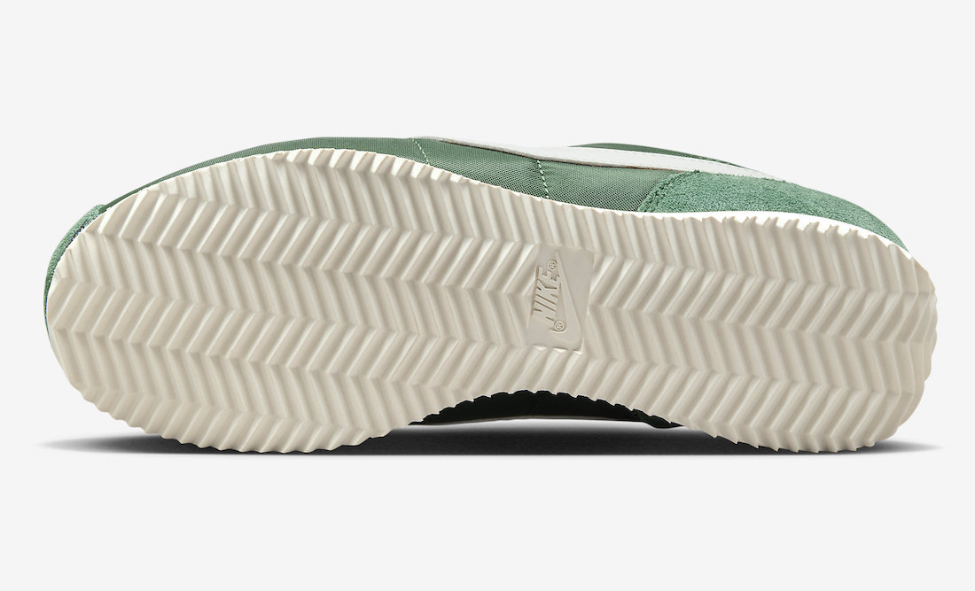 运动鞋, 跑鞋, 俄勒冈, Nike Cortez, Nike - 10月24日发布：耐克Cortez“Fir”