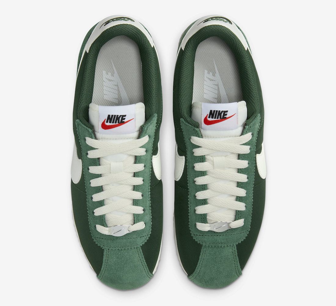 运动鞋, 跑鞋, 俄勒冈, Nike Cortez, Nike - 10月24日发布：耐克Cortez“Fir”