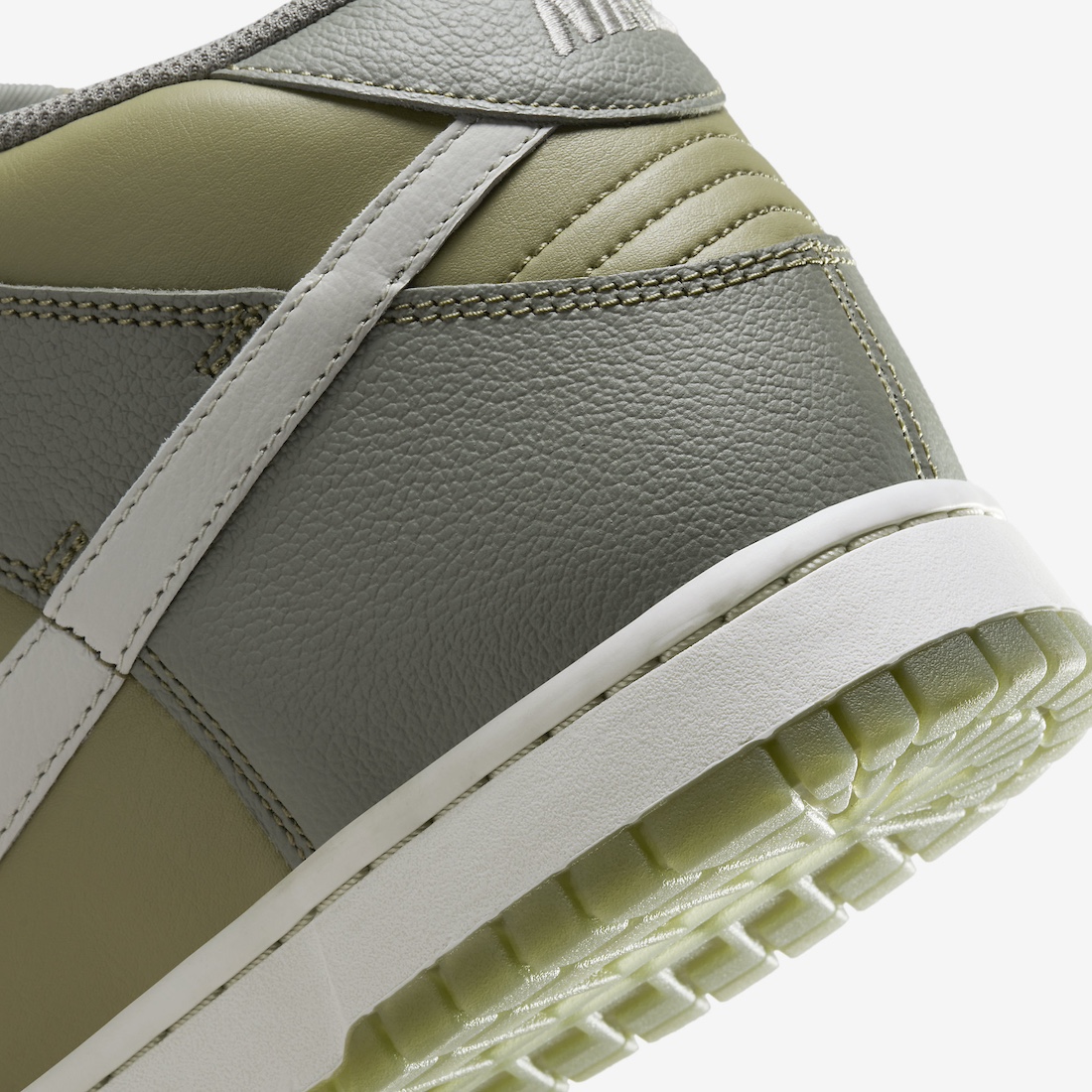 运动鞋, 耐克运动鞋, 球鞋, Nike Dunk Mid, Nike, Dunk - 2024年1月，Nike Dunk Mid "Dark Stucco" 正式发售