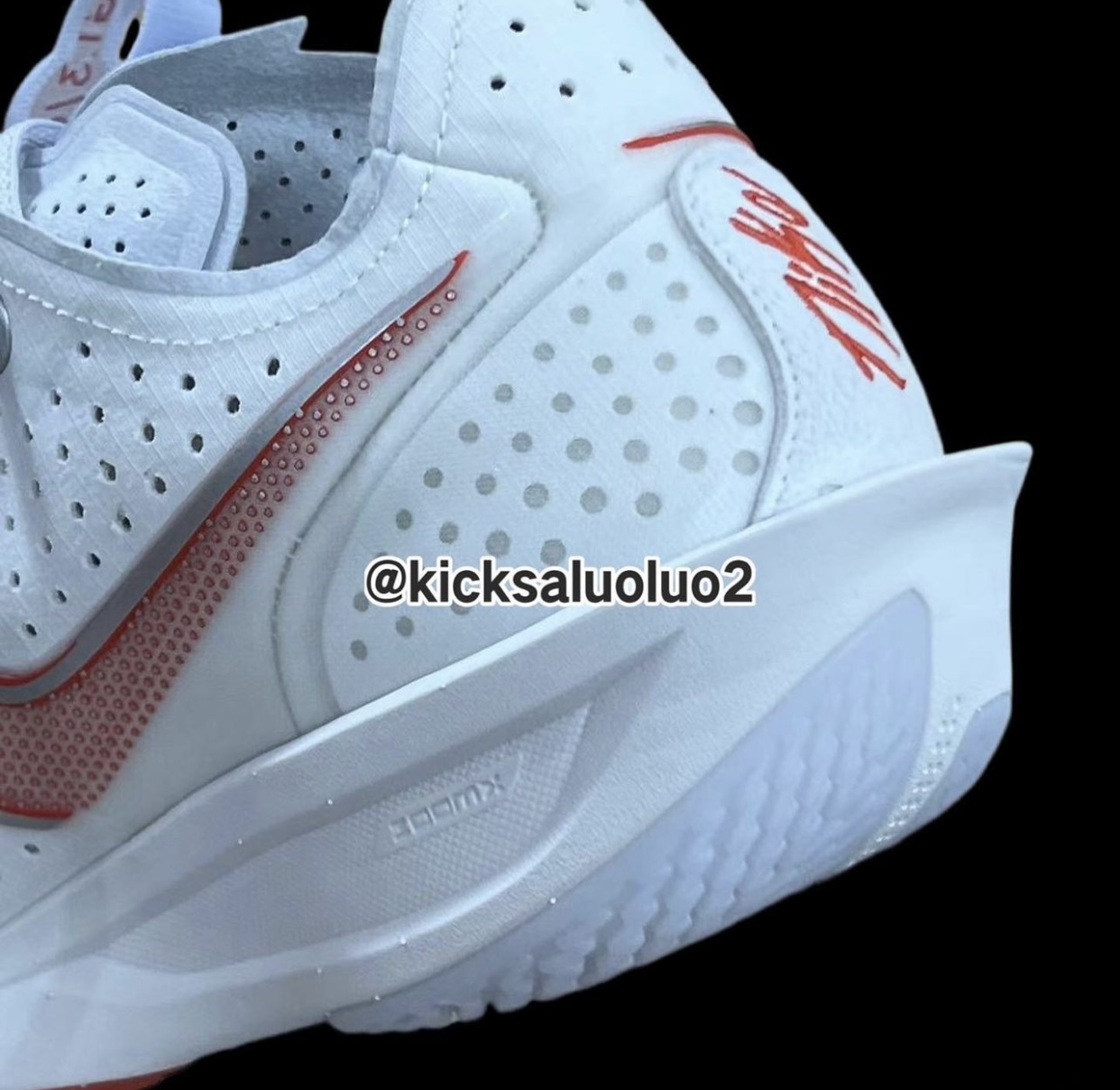 球鞋, ZOOMX, Nike Zoom GT Cut, Nike GT Cut 3, Nike - 2024年春季发售的是Nike GT Cut 3 "雪峰白/火辣红"。