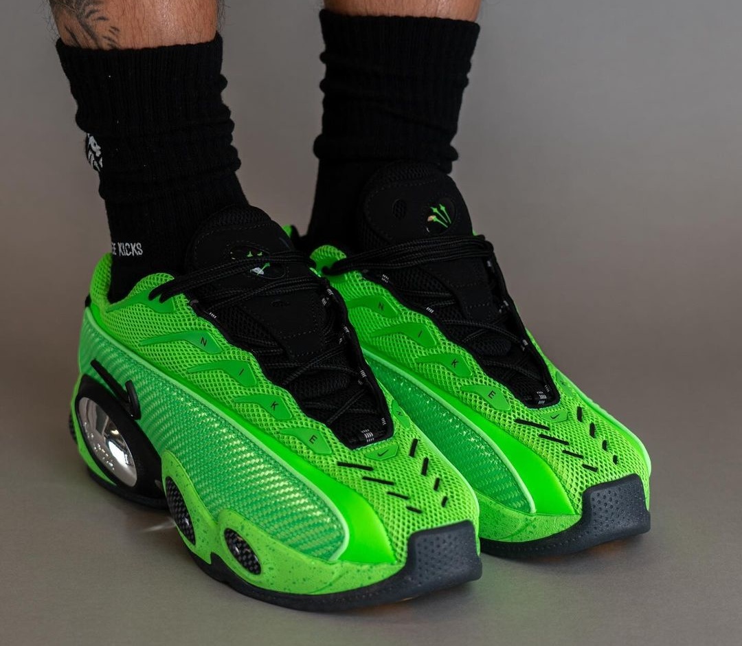 运动鞋, NOCTA, Nike NOCTA Glide, Nike - 耐克NOCTA Glide “Green Strike” 正面照片现已曝光