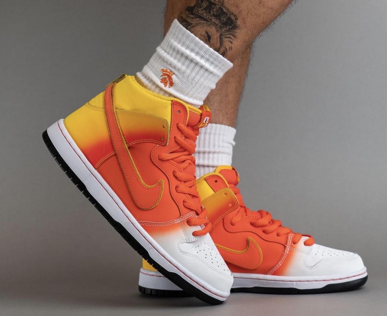 运动鞋, Nike SB Dunk High - "Nike SB Dunk High 'Sweet Tooth' 10月14日发售"