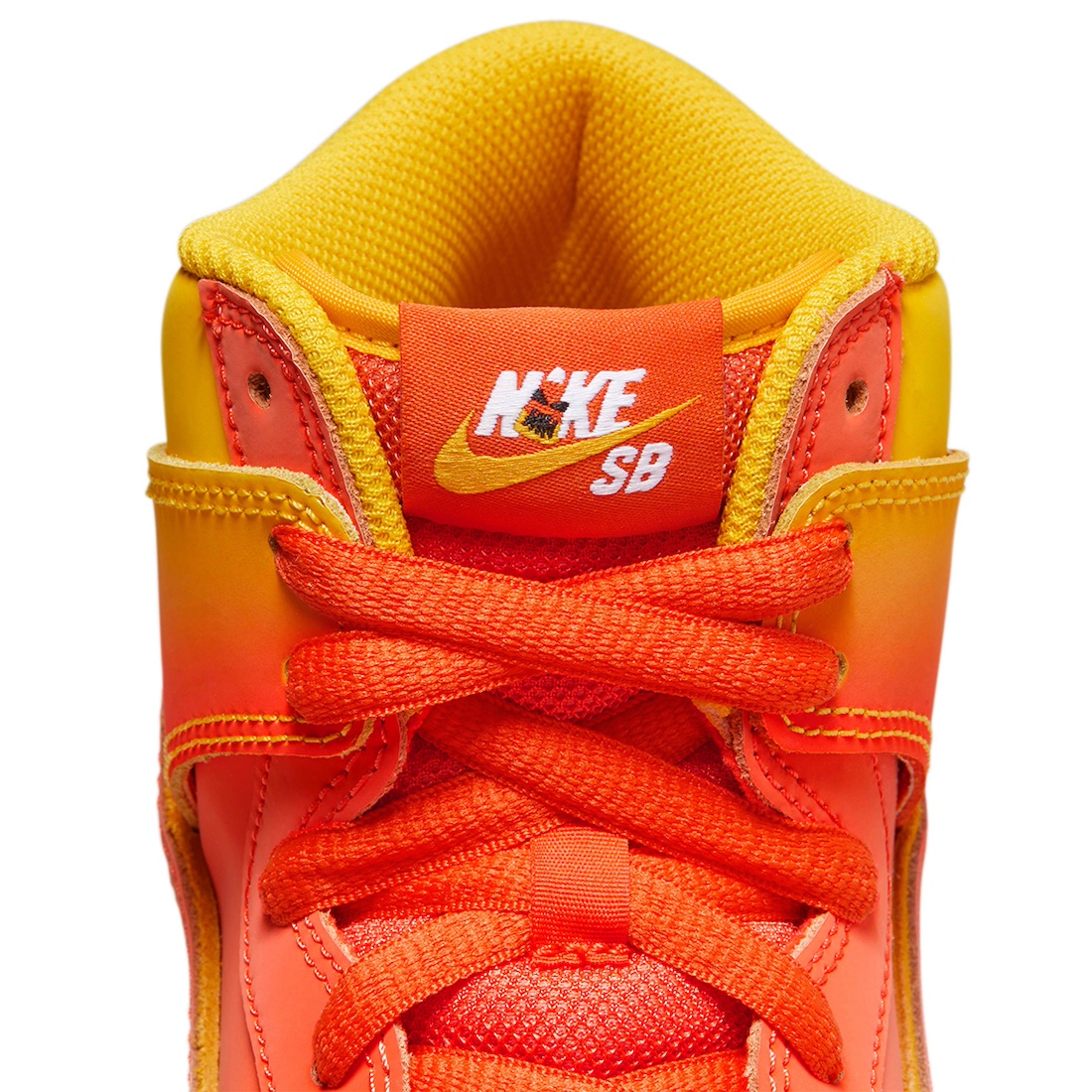 运动鞋, Nike SB Dunk High - "Nike SB Dunk High 'Sweet Tooth' 10月14日发售"