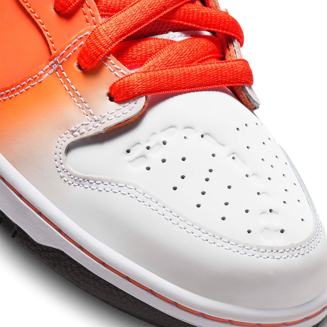 运动鞋, Nike SB Dunk High - "Nike SB Dunk High 'Sweet Tooth' 10月14日发售"
