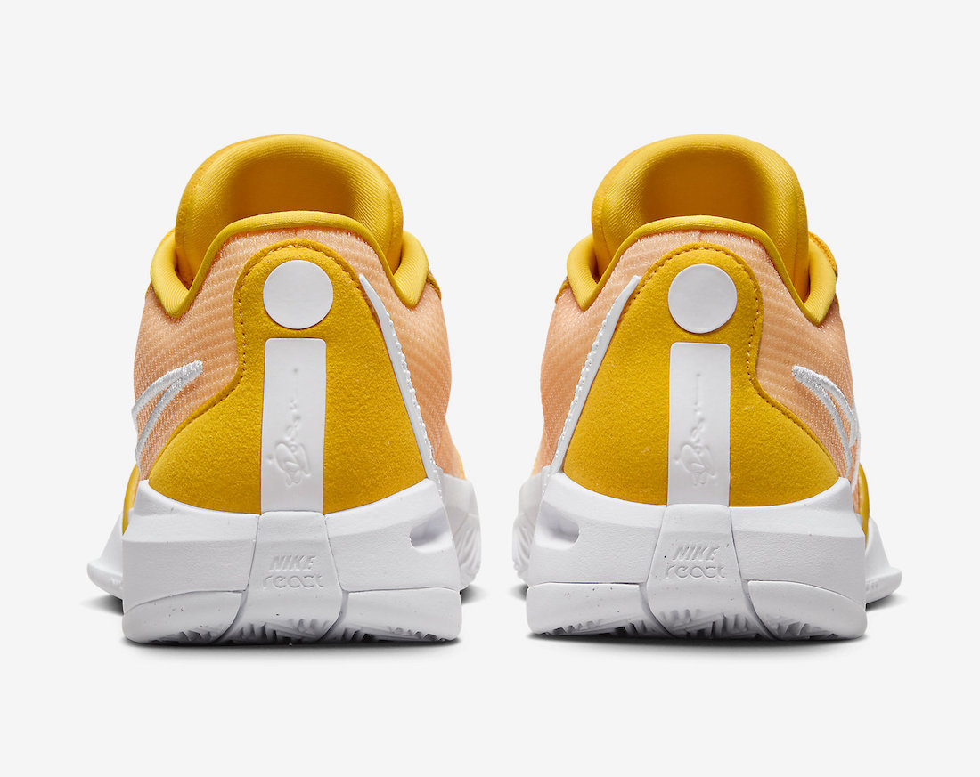 运动鞋, 篮球鞋, 球鞋, Nike Sabrina 1 - Nike Sabrina 1 “University Gold” 现已上市