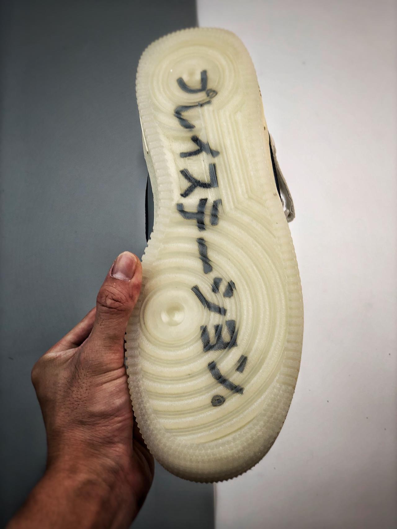 运动鞋, 篮球鞋, 球鞋, 倒钩, Air Force 1 - Air Force 1'07 Mid 白棕倒钩 高帮鞋 系列：Air Force 1'07 Mid 鞋子类型：篮球鞋 鞋帮高度：高帮 颜色：白棕 货号：BQ5828-202