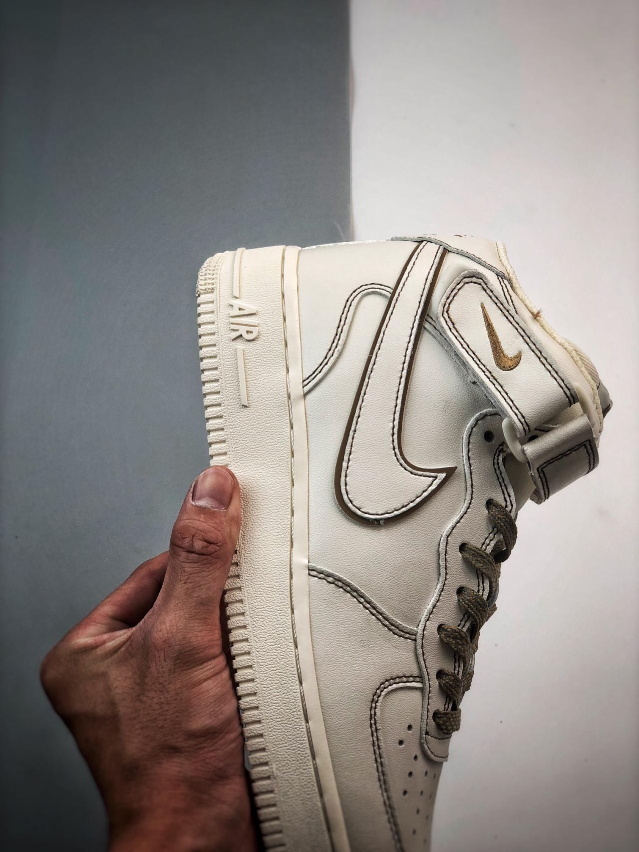 运动鞋, 篮球鞋, 球鞋, Air Force 1 - Air Force 1'07 Mid 兔八哥白棕3M 高帮 鞋子类型：篮球鞋 鞋帮高度：中帮 颜色：白棕 货号：BY6899-692