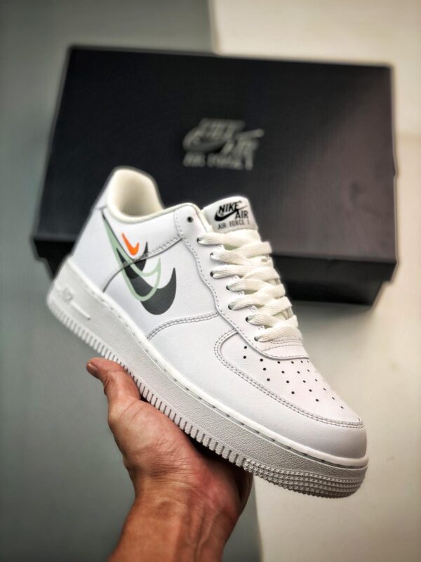 运动鞋, 篮球鞋, 球鞋, Air Force 1 - Air Force 1 '07 Low 白黑四钩 高帮篮球鞋 货号：FN7807-100
