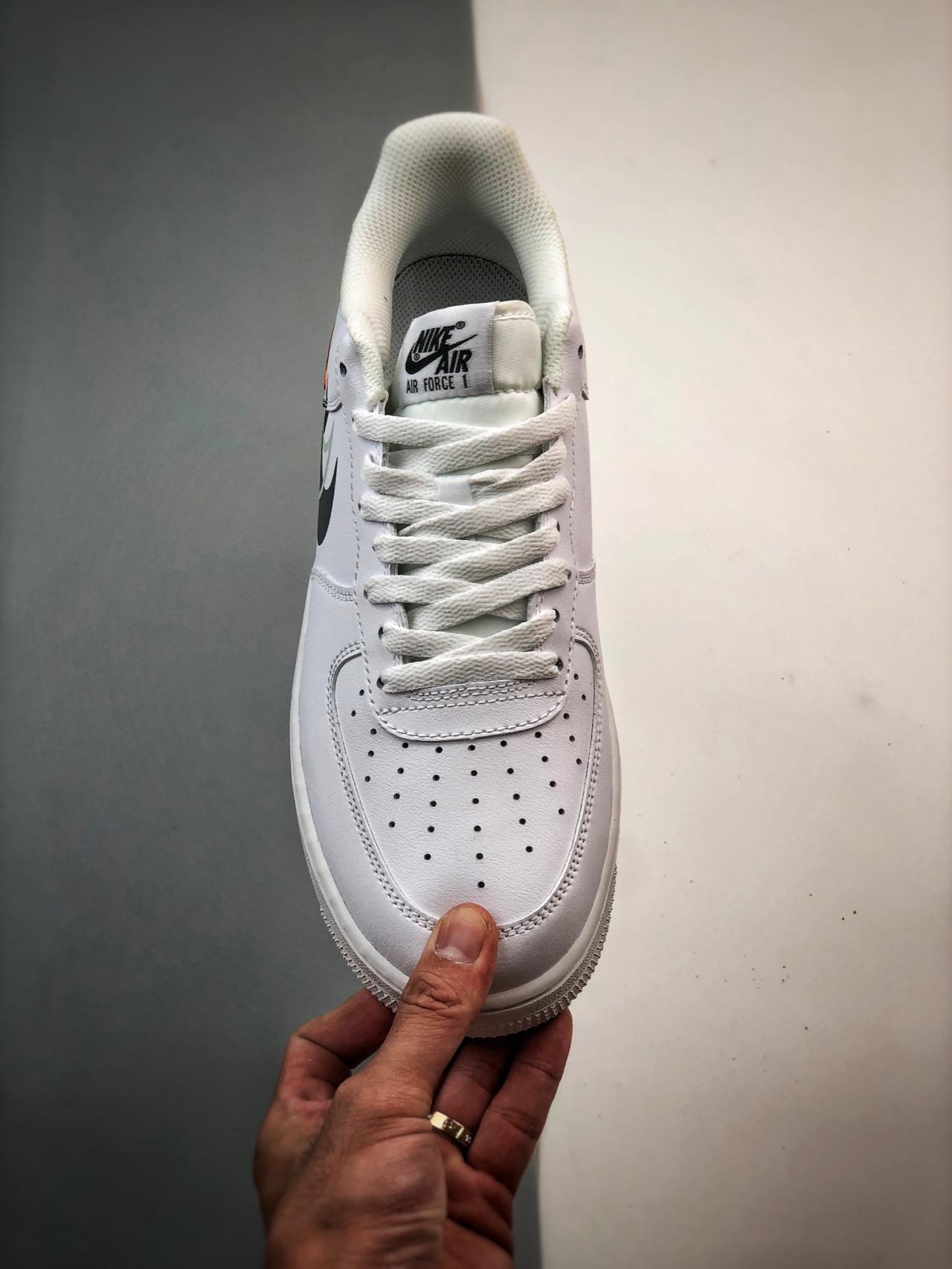 运动鞋, 篮球鞋, 球鞋, Air Force 1 - Air Force 1 '07 Low 白黑四钩 高帮篮球鞋 货号：FN7807-100