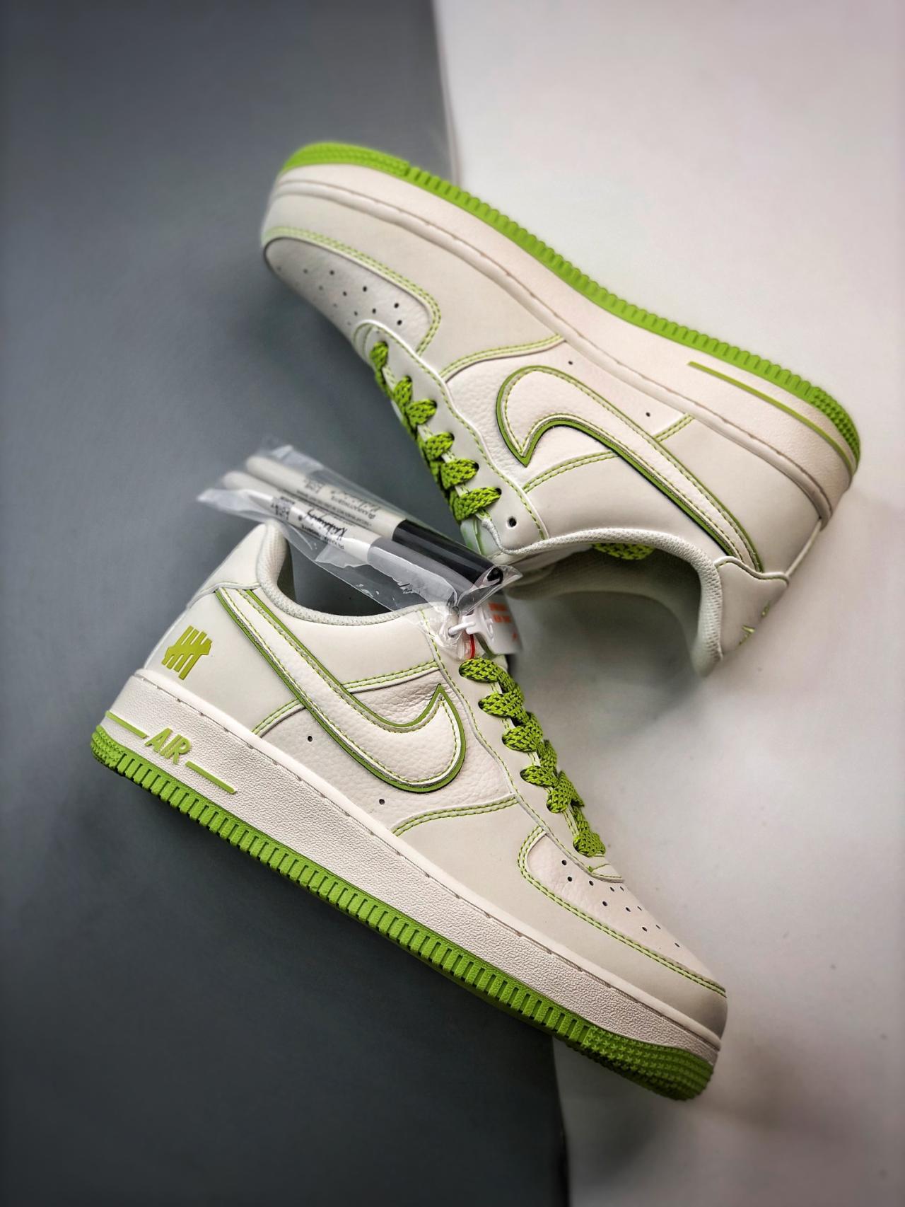 运动鞋, 跑鞋, 空军一号, NIke Air Force 1 '07, Nike Air Force 1, Air Force 1 - Nike Air Force 1 '07 Low 五道杠苹果绿 鞋帮高度低帮 绿色 货号：UN3699-088