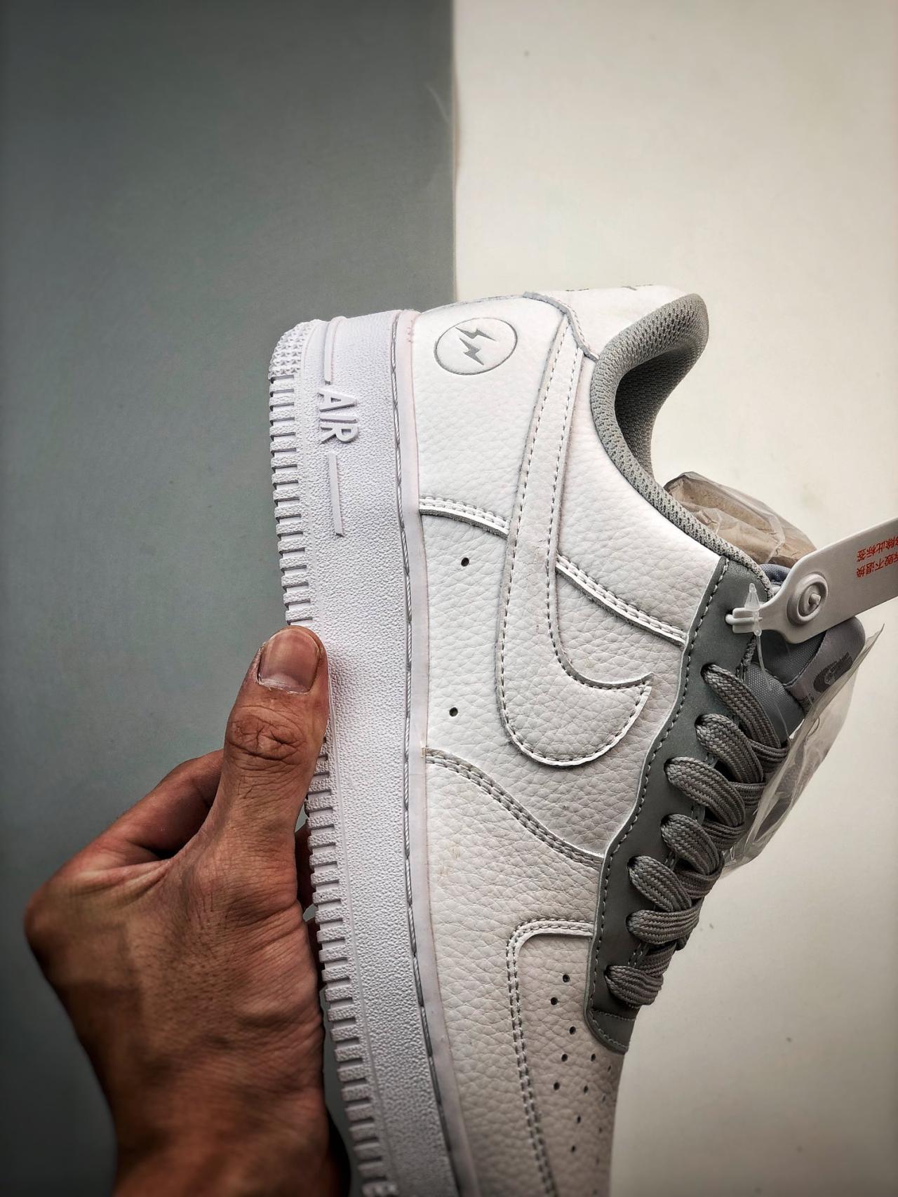 运动鞋, 篮球鞋, 球鞋, Air Force 1 - Air Force 1 '07 Low 藤原浩闪电白灰 高帮篮球鞋 货号：TT0801-605