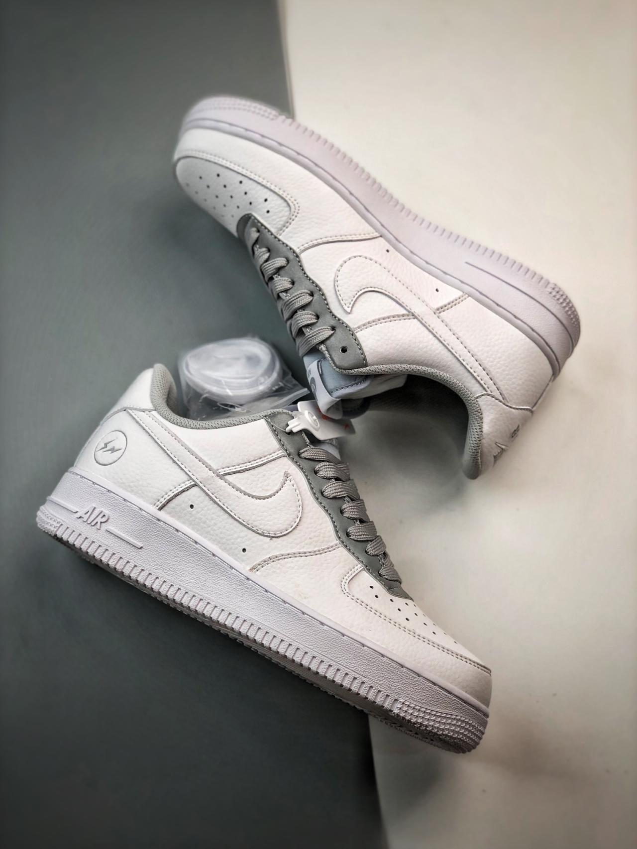 运动鞋, 篮球鞋, 球鞋, Air Force 1 - Air Force 1 '07 Low 藤原浩闪电白灰 高帮篮球鞋 货号：TT0801-605
