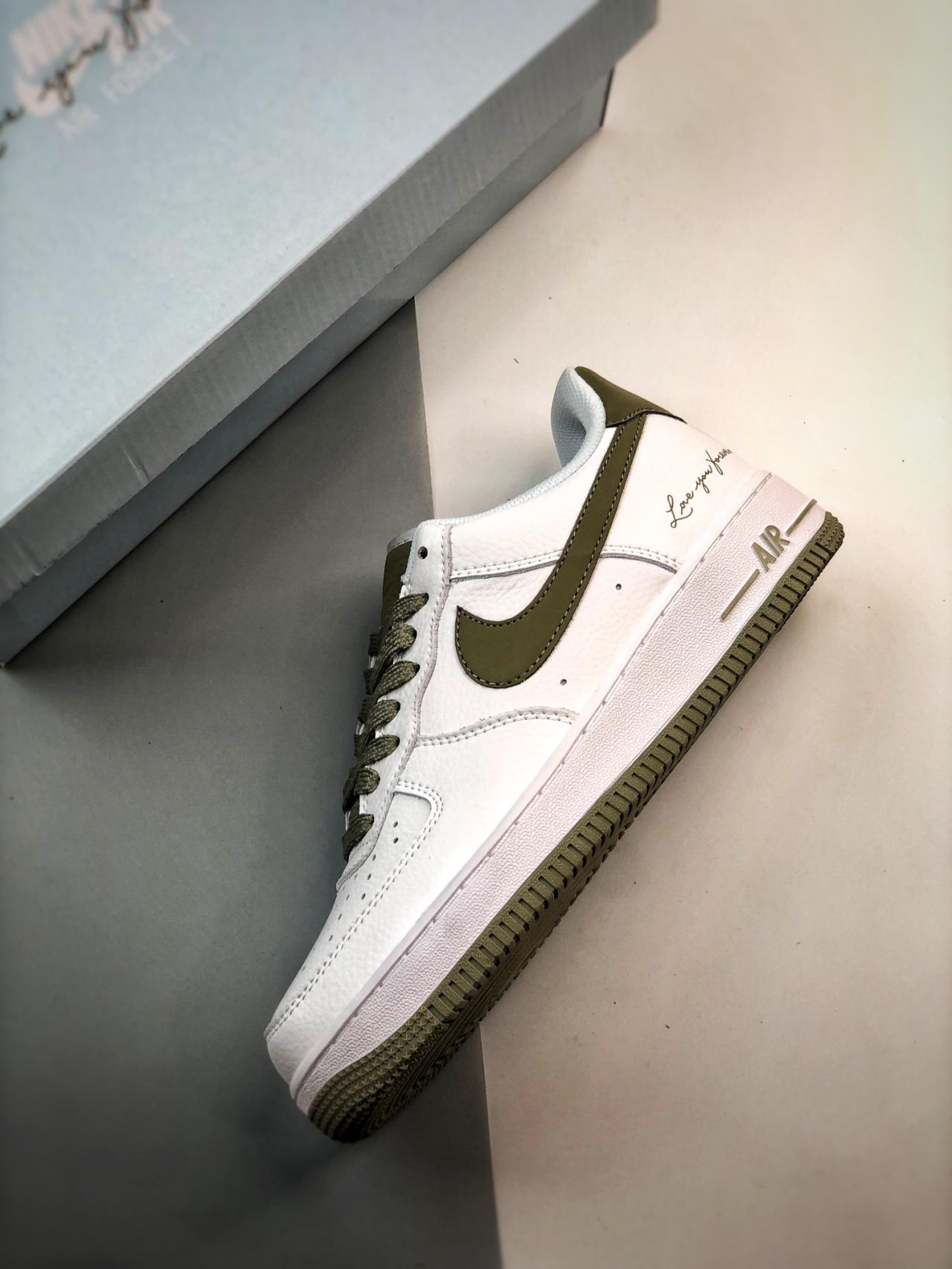 运动鞋, 篮球鞋, 球鞋, Air Force 1 Low, Air Force 1 - Drake x Air Force 1 Low 白橄榄绿 高帮篮球鞋 货号：LO1718-062