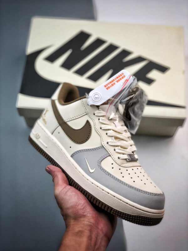 运动鞋, 篮球鞋, 球鞋, NIke Air Force 1 '07, Nike Air Force 1, Air Force 1 - Nike Air Force 1 '07 Low LV 钛金灰 高帮篮球鞋 货号：BS9055-832