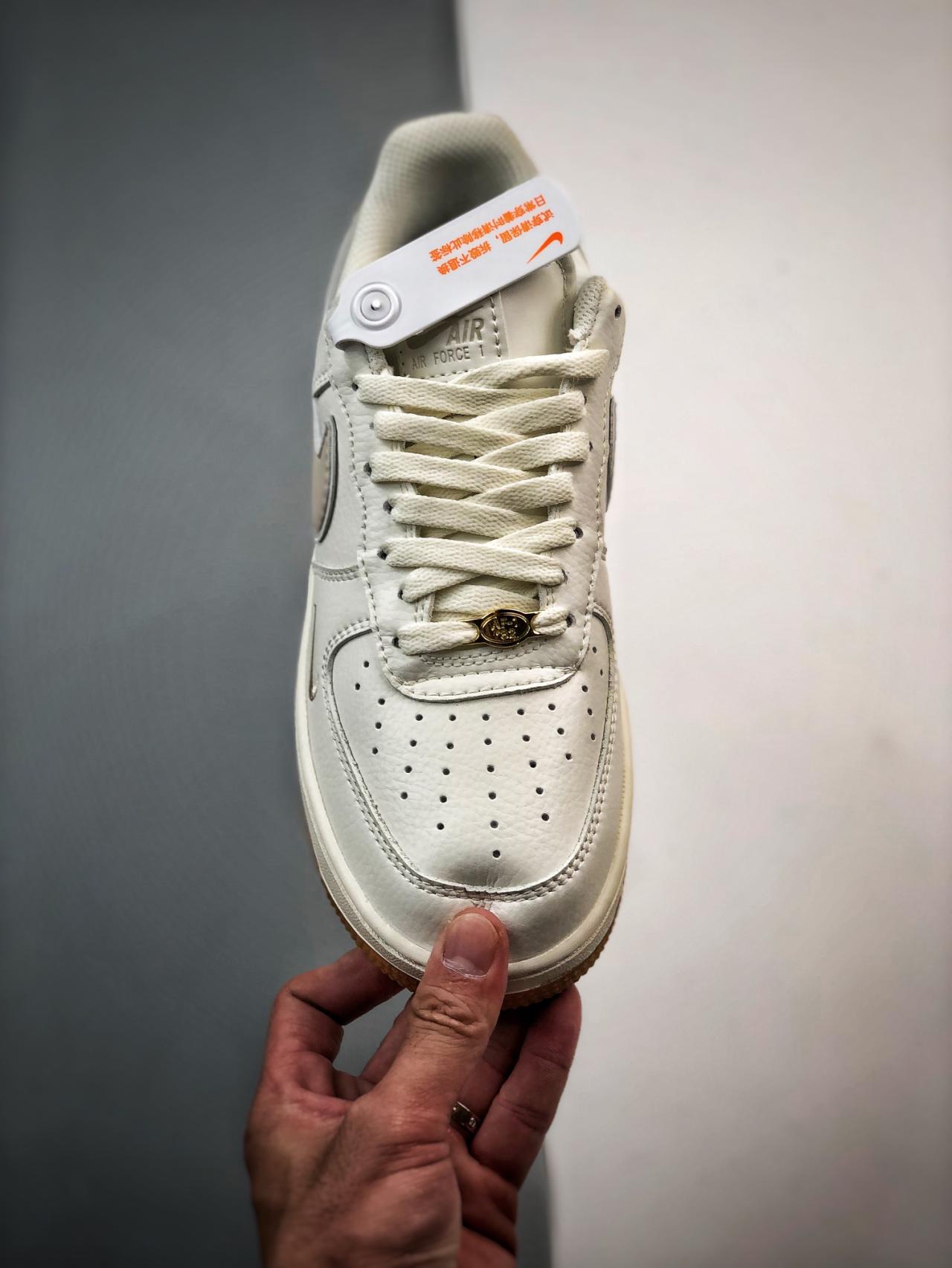 运动鞋, 篮球鞋, 球鞋, NIke Air Force 1 '07, Nike Air Force 1, Air Force 1 - Nike Air Force 1 '07 Low 周年 米卡其 高帮篮球鞋 货号：WA0531-305