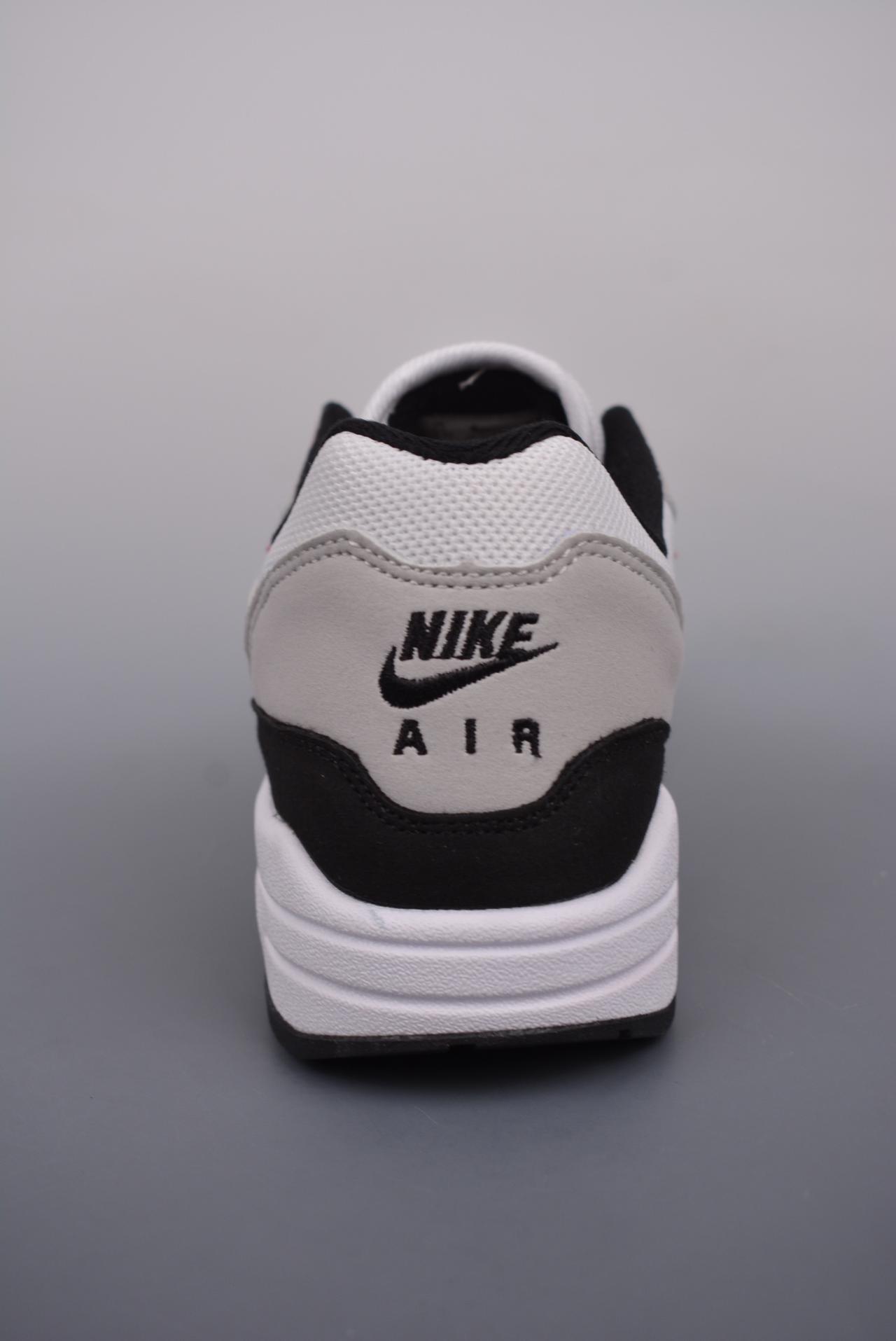 跑步鞋, Nike Air Max 1, Air Max 1 - Nike Air Max 1 PRM 复古休闲跑步鞋 官方同步上架 颜色：101V 货号：FD9082