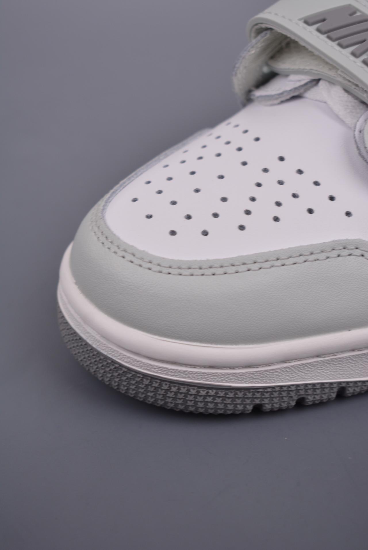 运动鞋, Air Jordan 3, Air Jordan 1 - Air Jordan Legacy 312 经典配色 高帮运动鞋 官方货号：FV8115 101SL