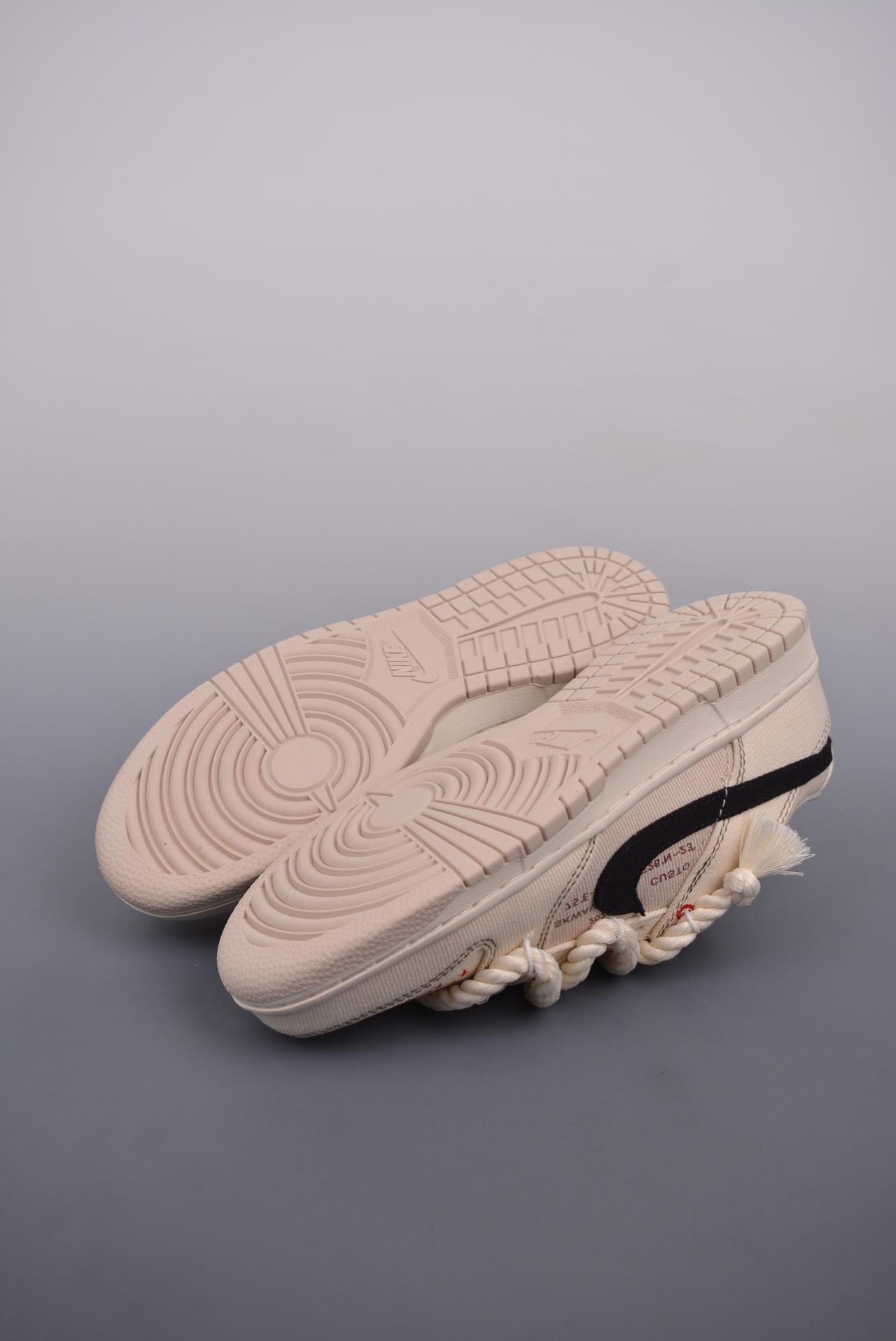 运动鞋, 解构, SB Dunk Low, Nike SB Dunk Low - Nike SB Dunk Low 氧化做旧 沙漠高街 头层纳帕皮 3D喷绘 鞋带解构麻绳鞋带 纯原大厂出品 极力推荐。官方货号：DV0834 100JS。尺码：36 36.5 37.5 38 38.5 39 40 40.5 41 42 42.5 43 44 44.5 45 46。