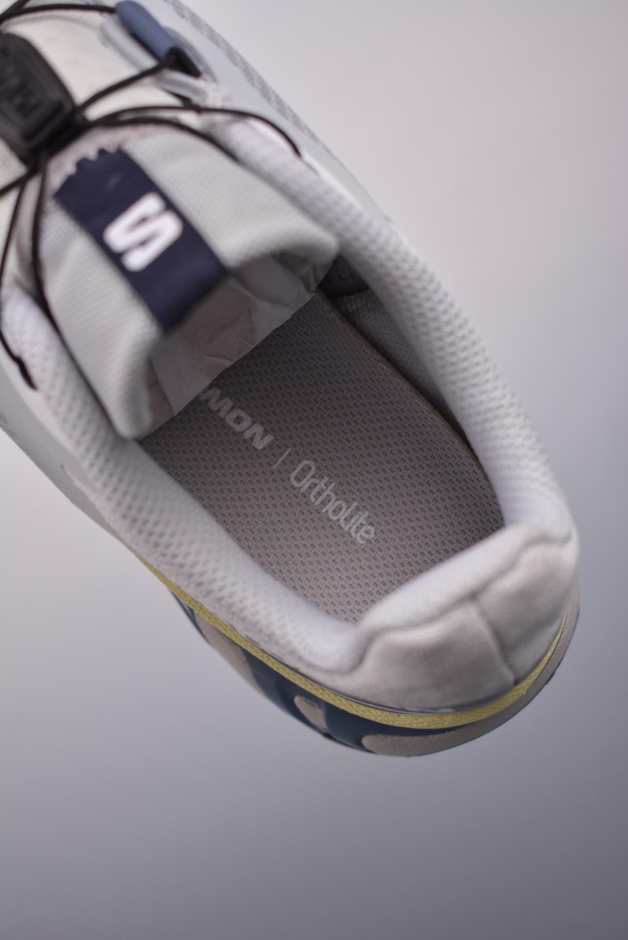 运动鞋, 跑步鞋, SALOMON XT-6 - Salomon XT-6 "GTX" 潮流越野户外功能休闲跑步鞋 高帮 采用透气网布与防护皮革组合鞋面材质 灰色 货号: 417427 32 G0JS 尺码：36 36.5 37.5 38 38.5 39 40 40.5 41 42 42.5 43 44 44.5 45