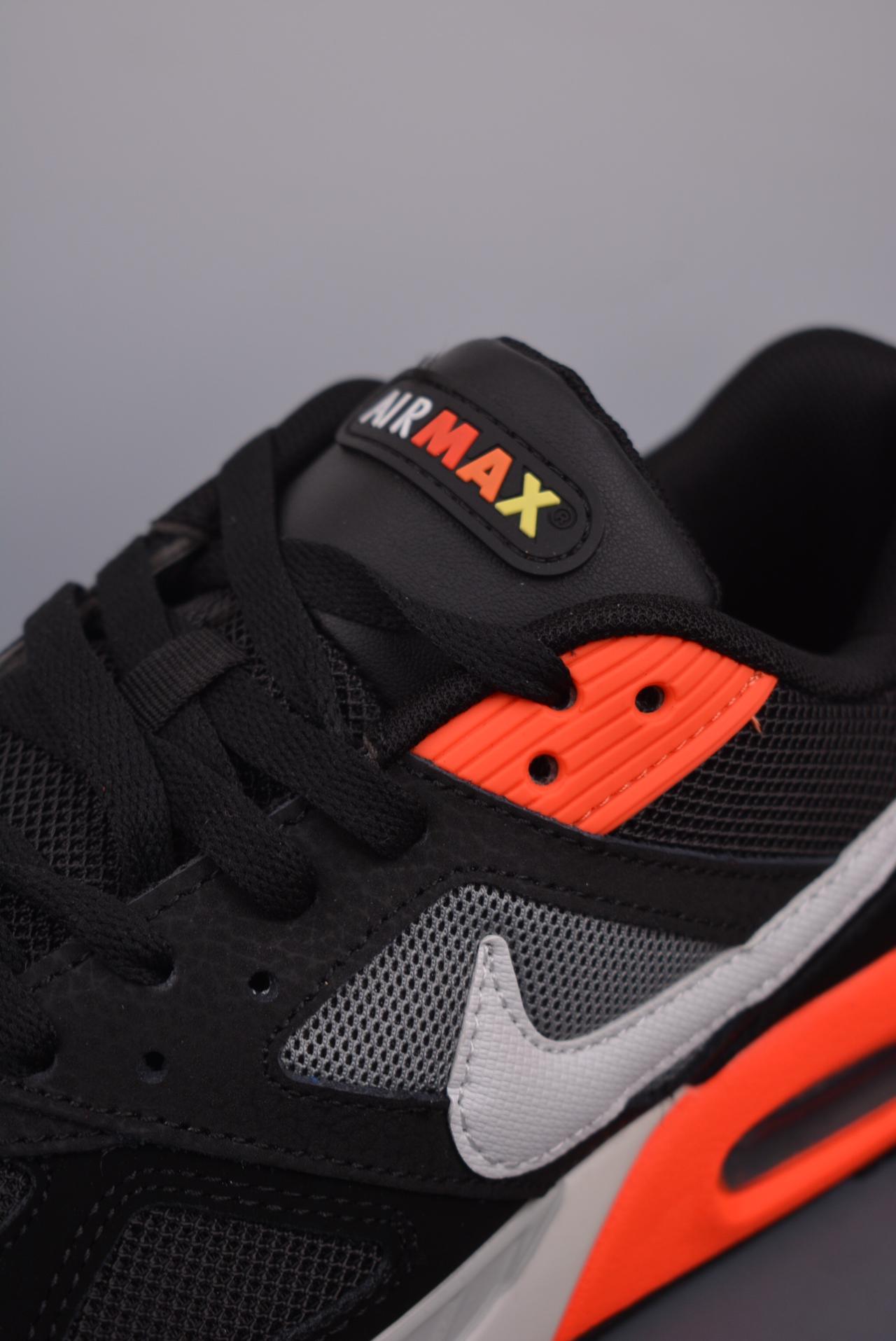 运动鞋, 跑鞋 - NIKE Air Max Ivo 复古 小气垫跑鞋 高帮 深厚的历史渊源 独特的流线形设计 灰色 官方货号: 580518 016GF 尺码：36 36.5 37.5 38 38.5 39 40 40.5 41 42 42.5 43 44 44.5 45