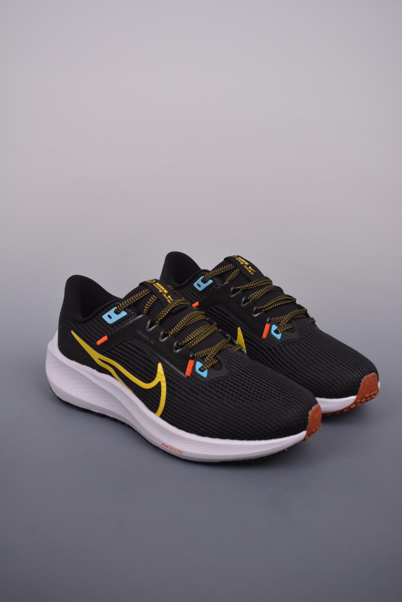运动鞋, 篮球鞋, 球鞋 - Air Zoom Pegasus 40飞马系列 高帮 篮球鞋 灰色 货号：DV3854 002DX