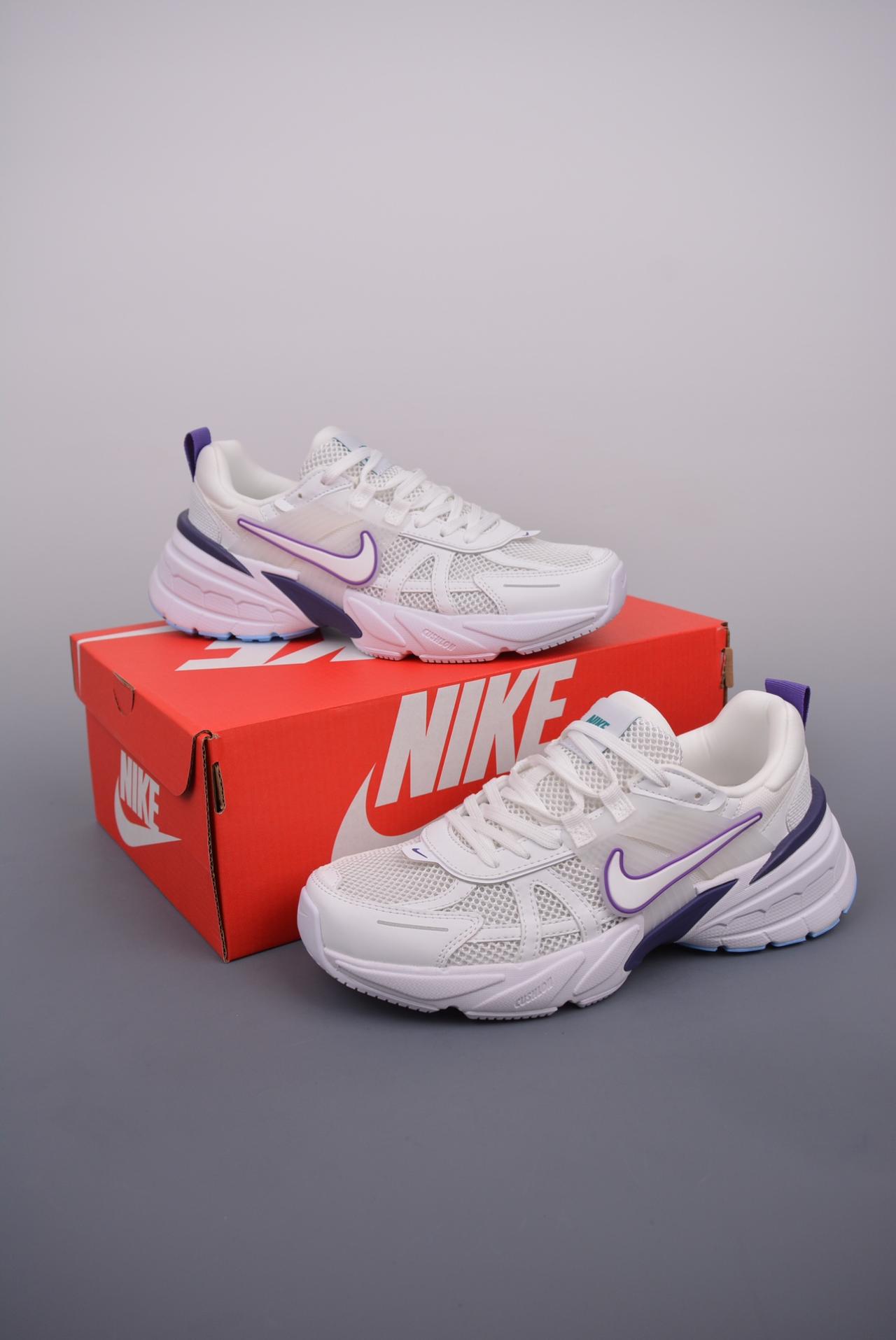 运动鞋, 跑步鞋 - NIKE V2K Runtekk 白紫 低帮跑步鞋 货号: FD0736 109ZR