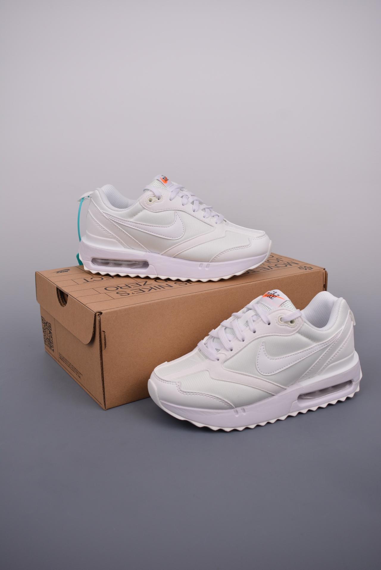 运动鞋, 跑鞋, 慢跑鞋, Nike Air Max Dawn - Nike Air Max Dawn 黎明系列 低帮气垫百搭休闲运动慢跑鞋 货号: DM0013 102ZR