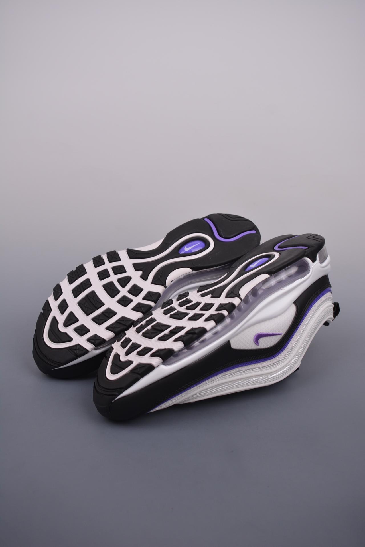 运动鞋, 服装, Air Max 97 - NK Air Max 97 黑白紫 鞋子类型：子弹拆解原鞋 鞋帮高度：全市场最强版本 颜色：黑白紫 货号：921826 109Q 尺码： 39 40 40.5 41 42 42.5 43 44 44.5 45