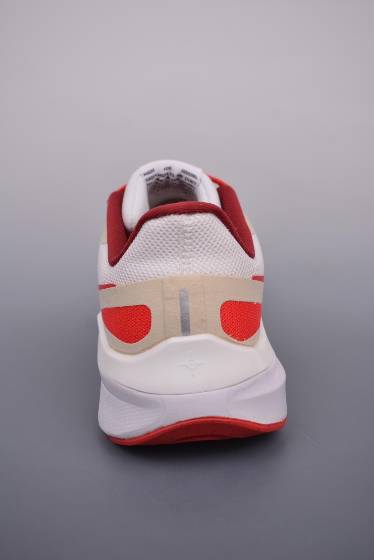 - Nike Air Zoom Winflo 25 网透面气 训跑练步鞋 货号: FJ0332 100DX